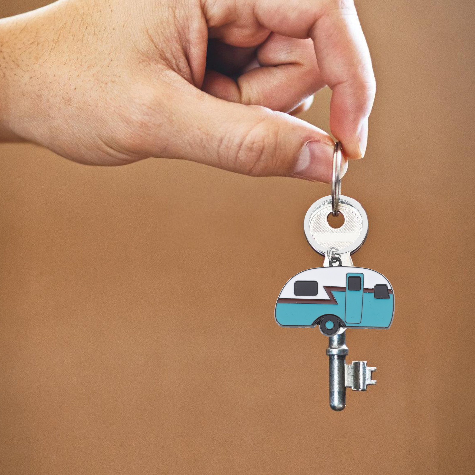Phone Accessories Unique - 2個セット キャンピングカーキーホルダー 金属製RVチャーム スタイリッシュでユニークなデザイン キーリング 車、バッグ、財布、携帯電話アクセサリー用